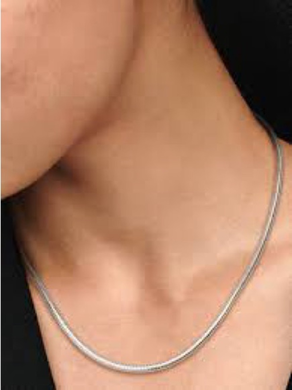 Pandora Pandora Moments Snake Chain Necklace
Sterling silver19.7 inches